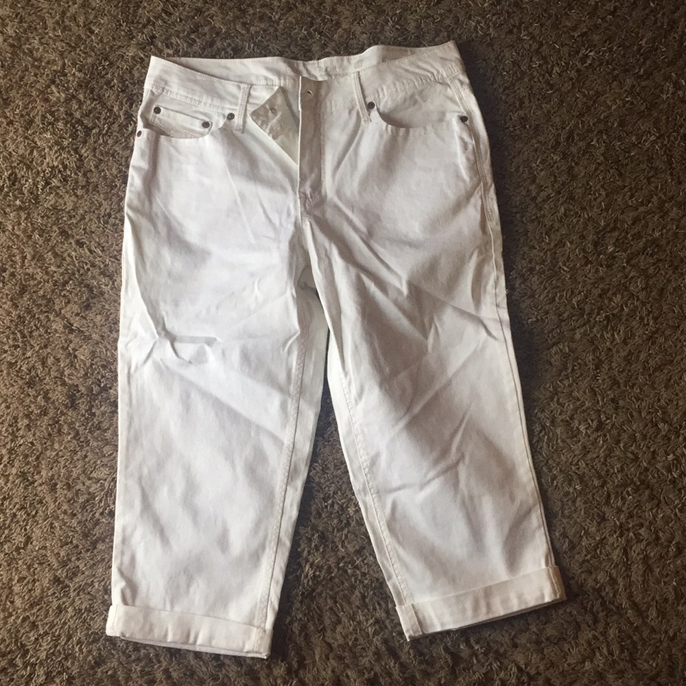 Faded Glory Capri